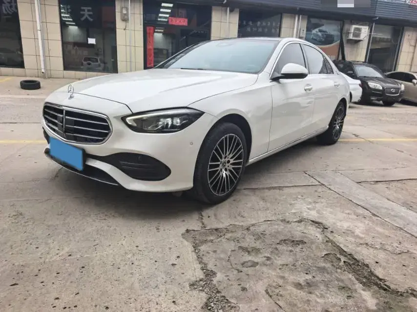 2022 MERCEDES-BENZ C view 1