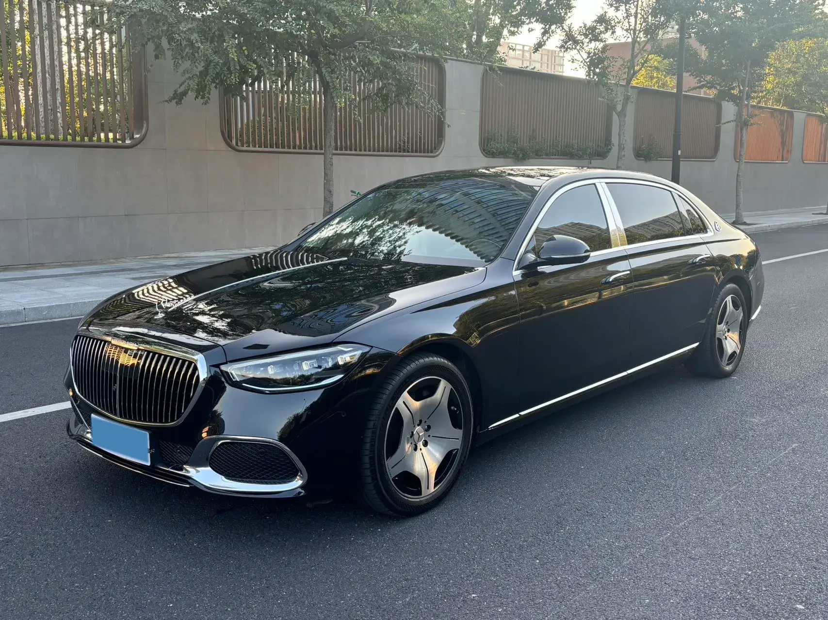 2023 MERCEDES-BENZ MAYBACH view 1