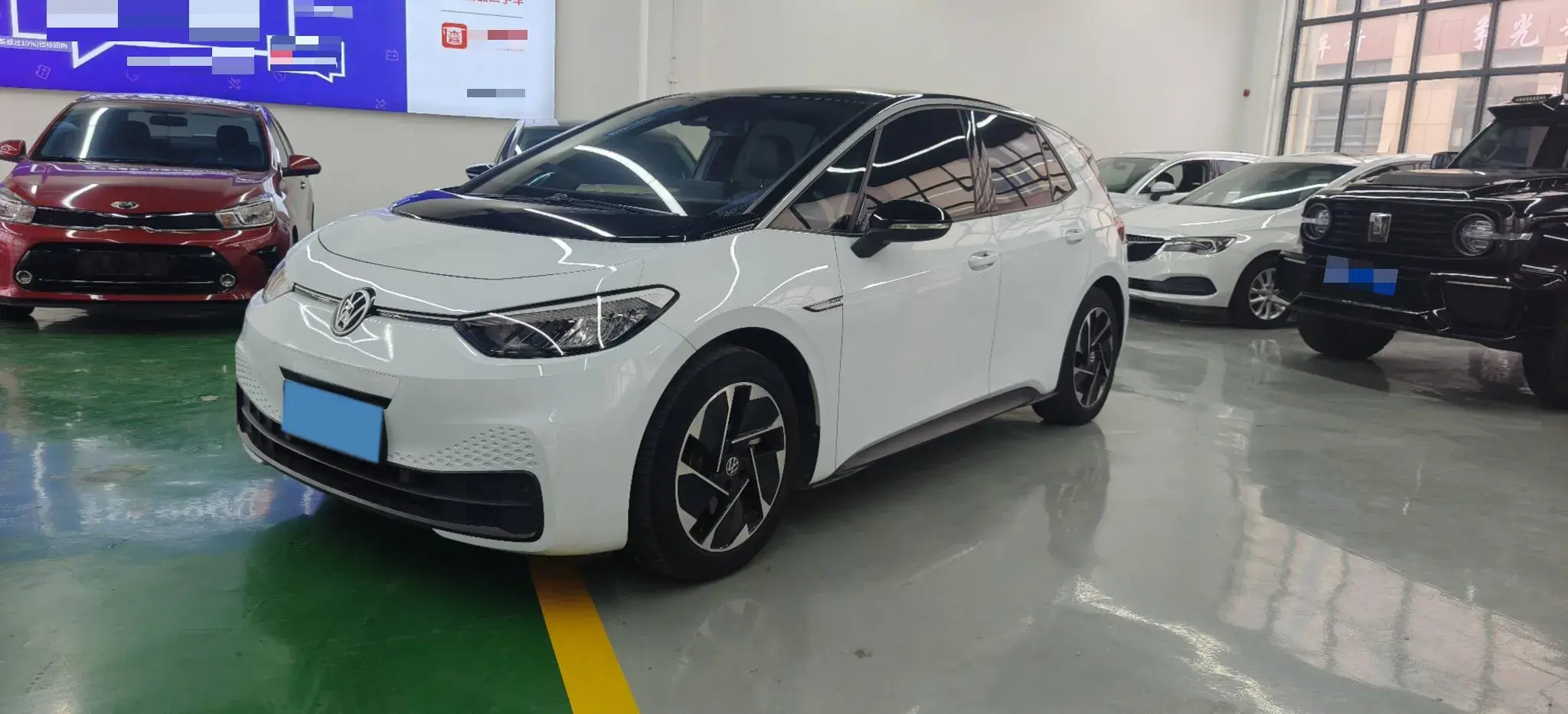 2023 VOLKSWAGEN ID.3 view 1