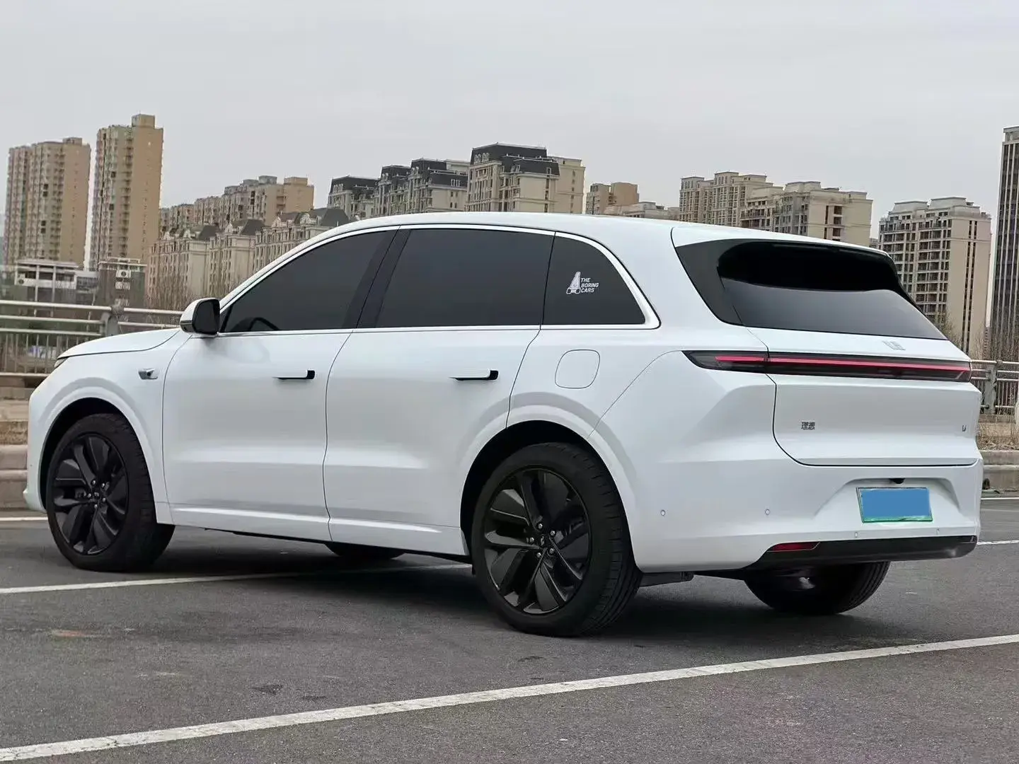 2024 LI L6 thumbnail 4