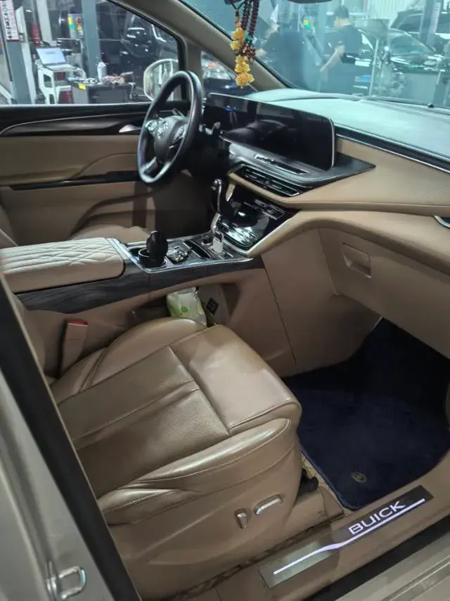 2021 BUICK GL8 thumbnail 4