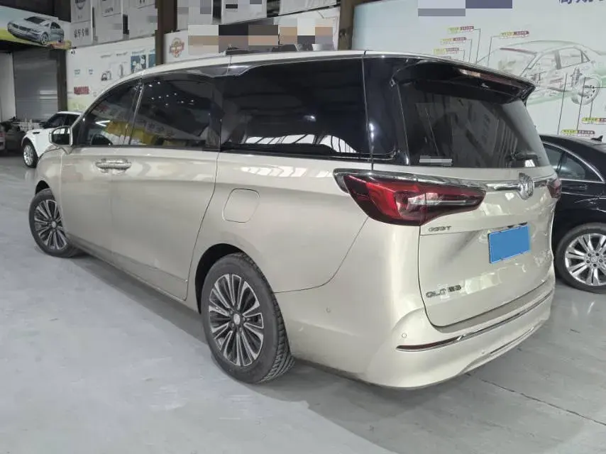 2021 BUICK GL8 thumbnail 3