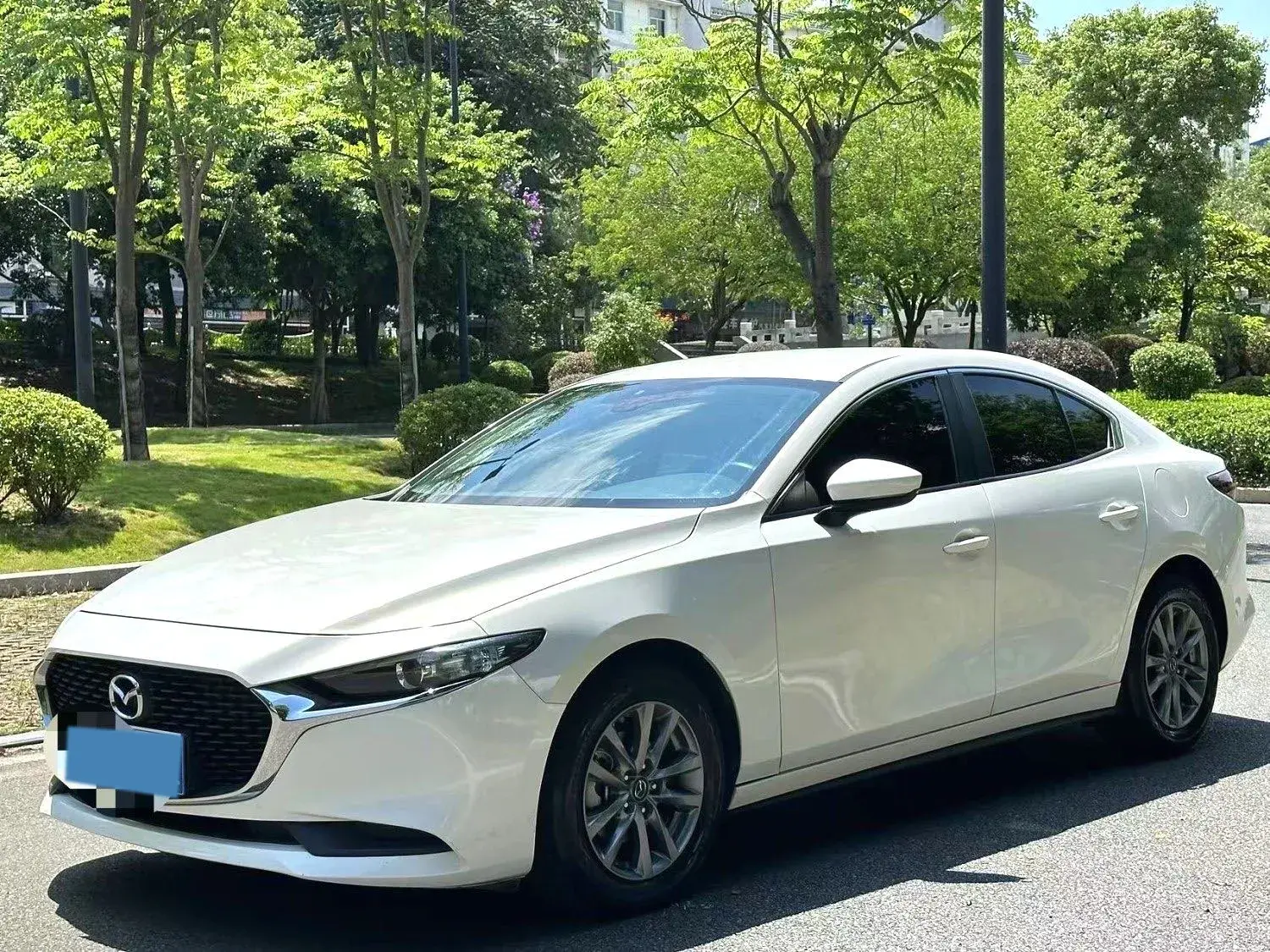 2021 MAZDA 3 view 1