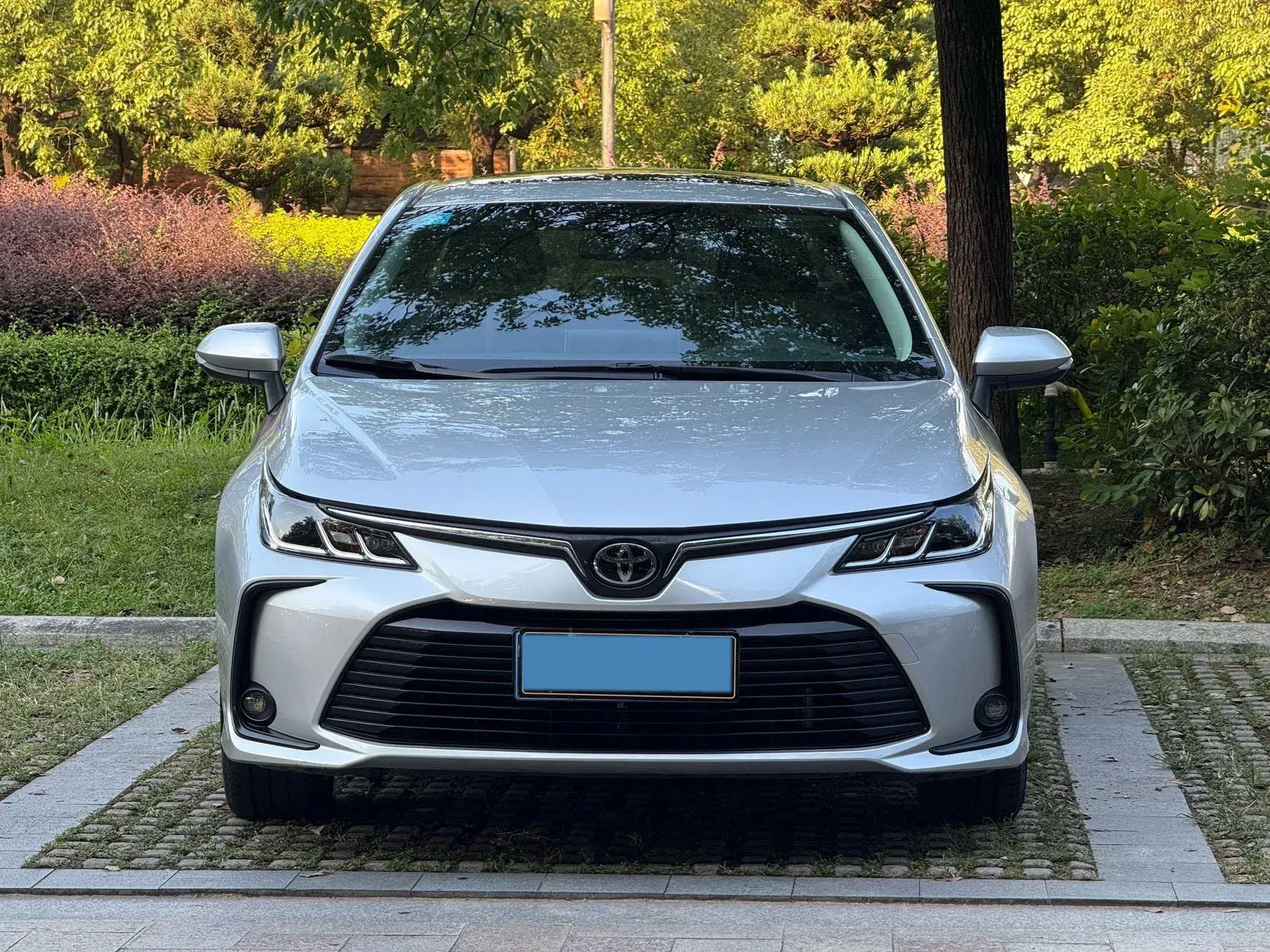 2021 TOYOTA COROLLA thumbnail 3