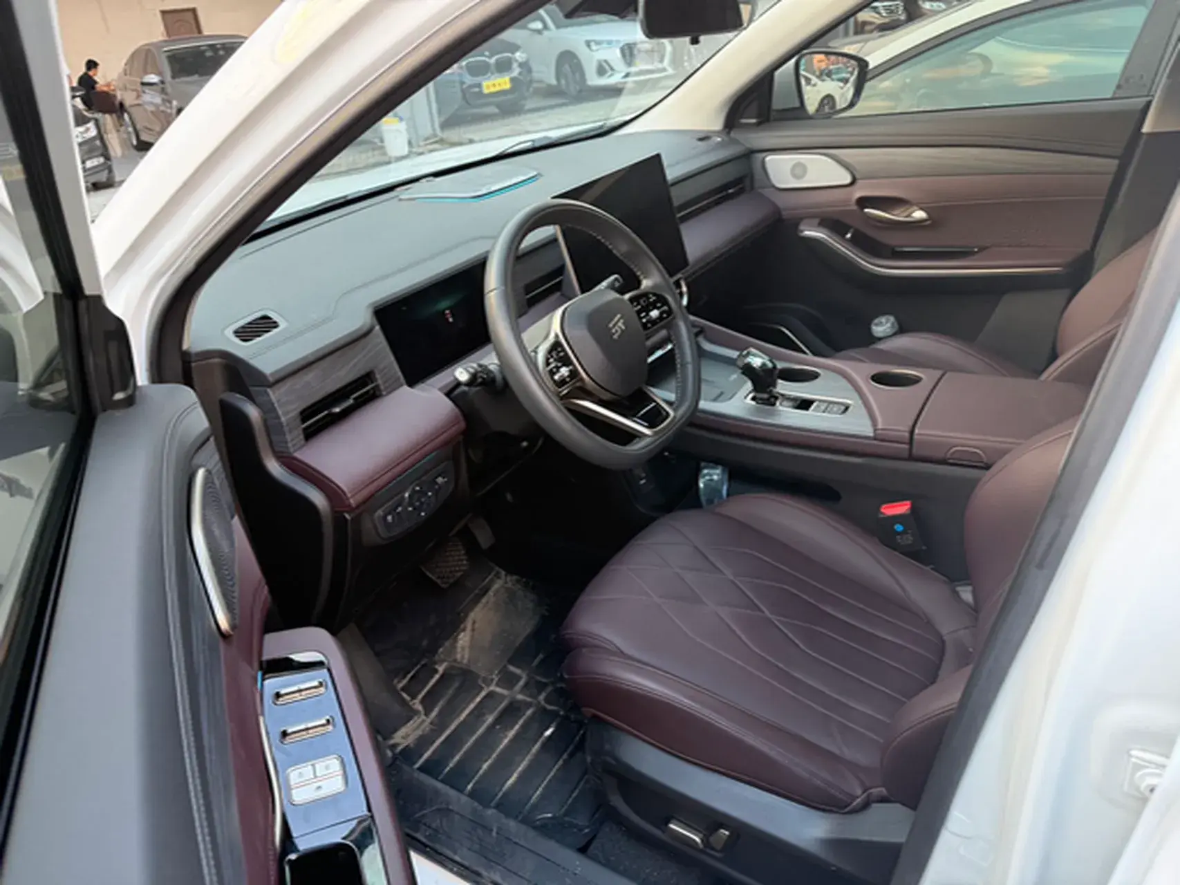 2024 JETOUR X90 thumbnail 4