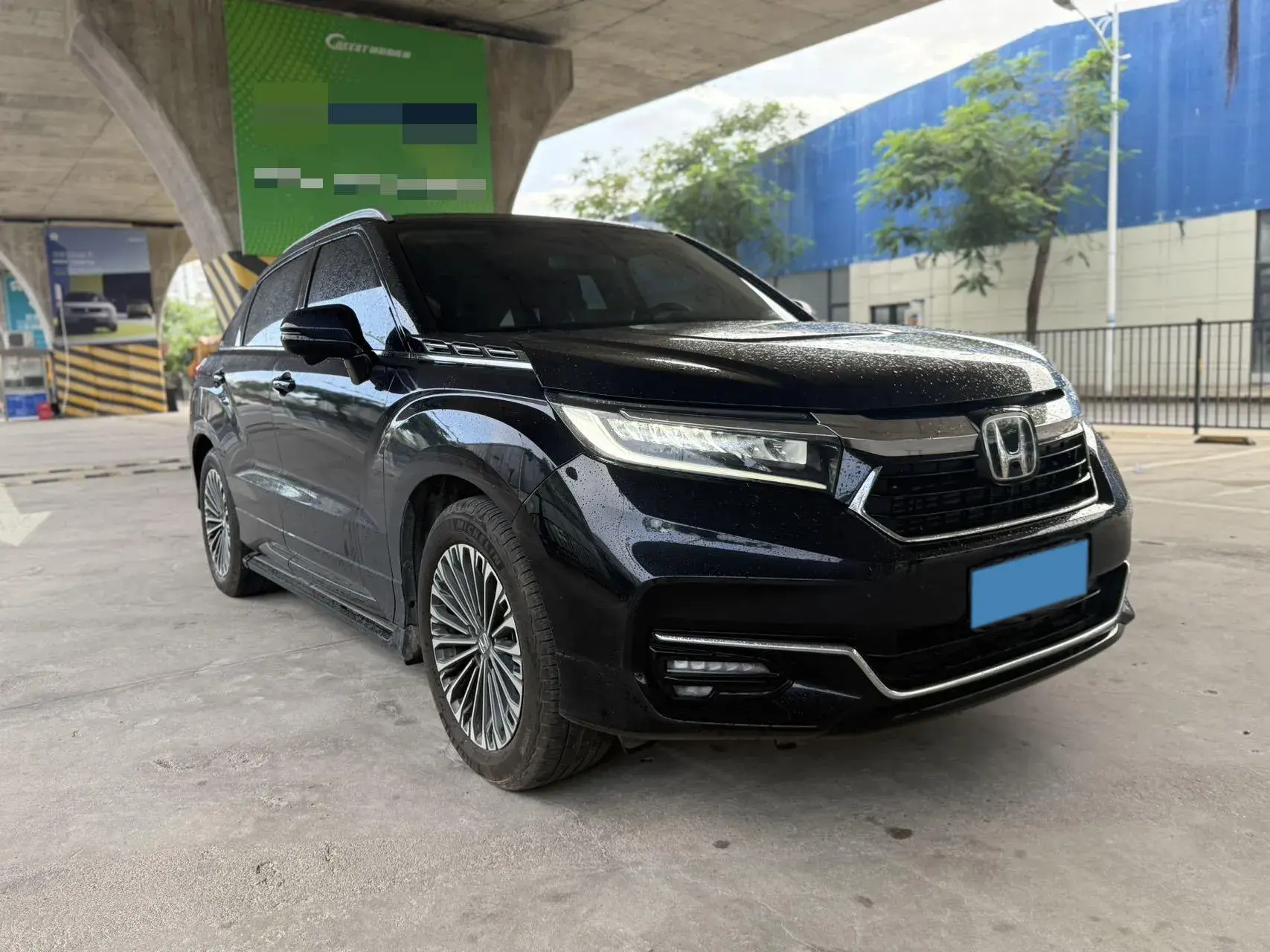 2023 HONDA AVANCIER thumbnail 3