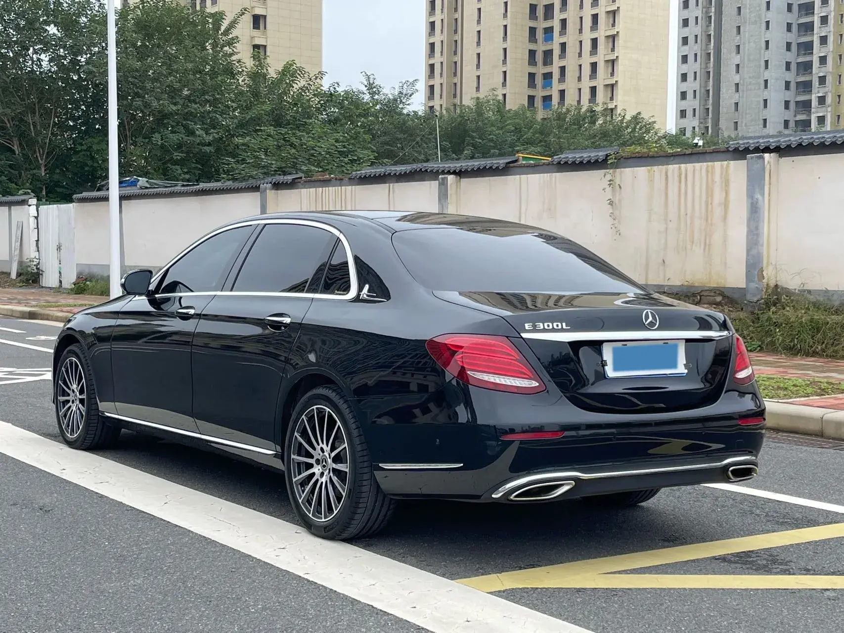 2020 MERCEDES-BENZ E thumbnail 4