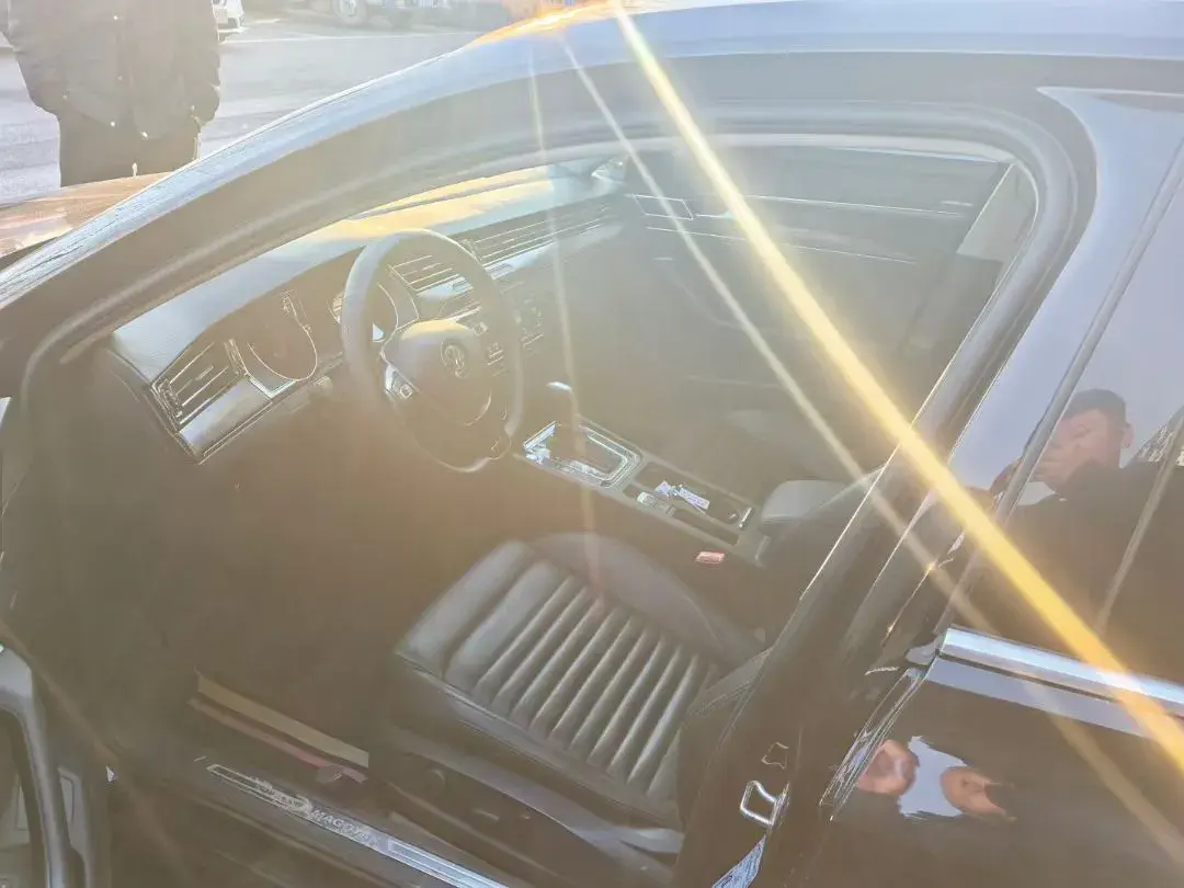 2019 VOLKSWAGEN MAGOTAN thumbnail 4