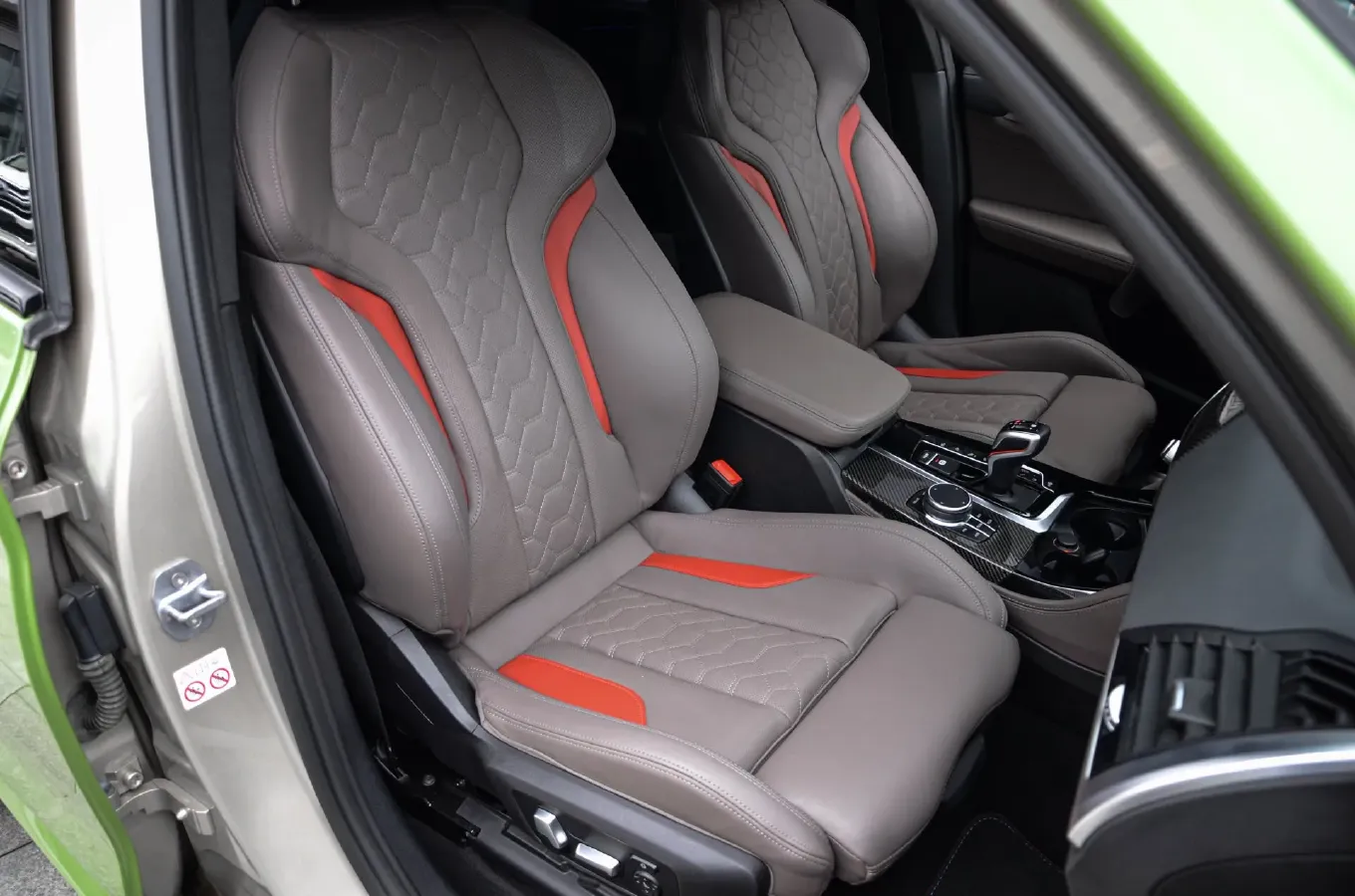 2019 BMW X3 M 3.0T 510HP L6 8AT,autocango,china used car exporter,china ev exporter,chinese used car exporter,chinese used ev exporter