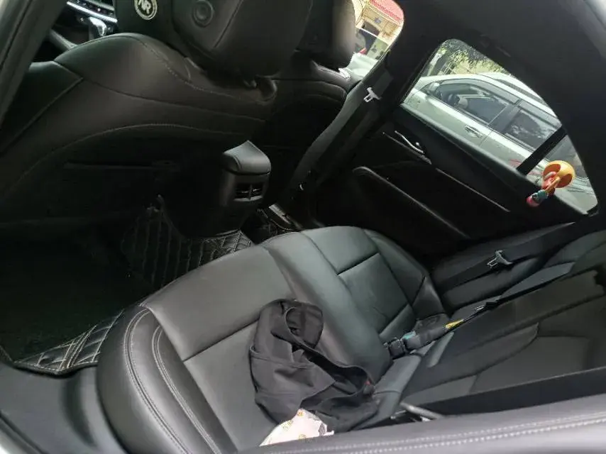 2022 CADILLAC CT4 thumbnail 4