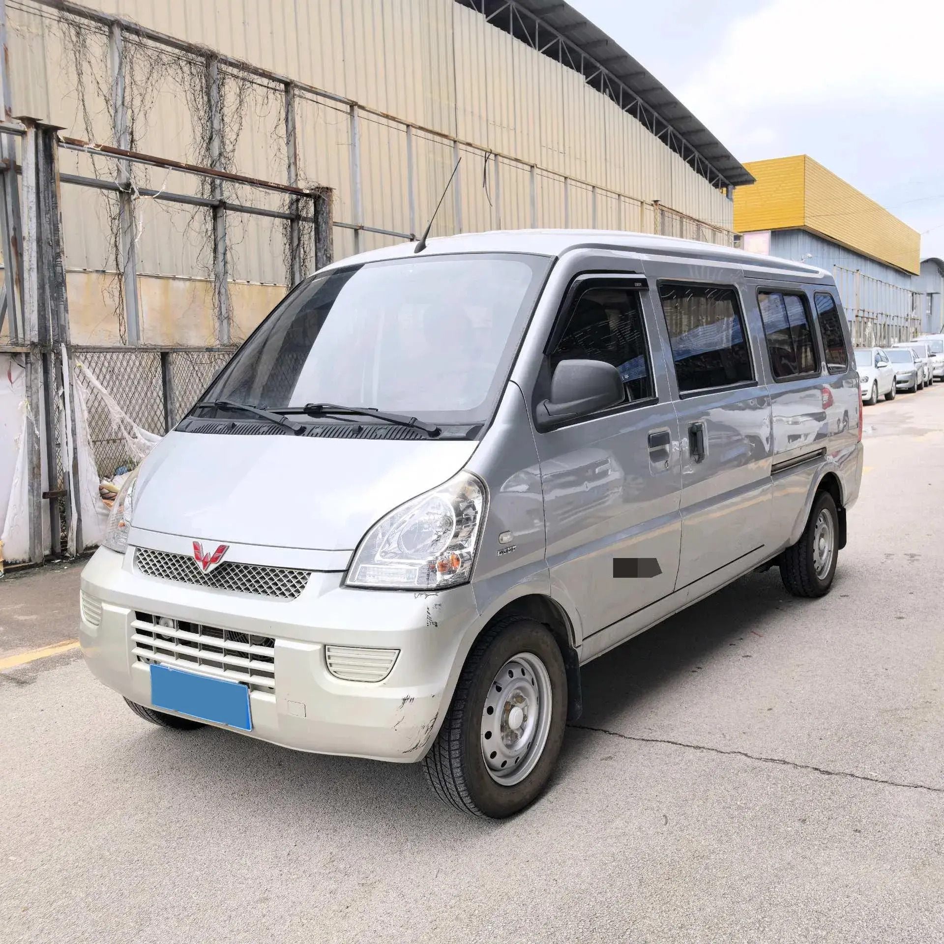 2019 WULING RONGGUANG view 1