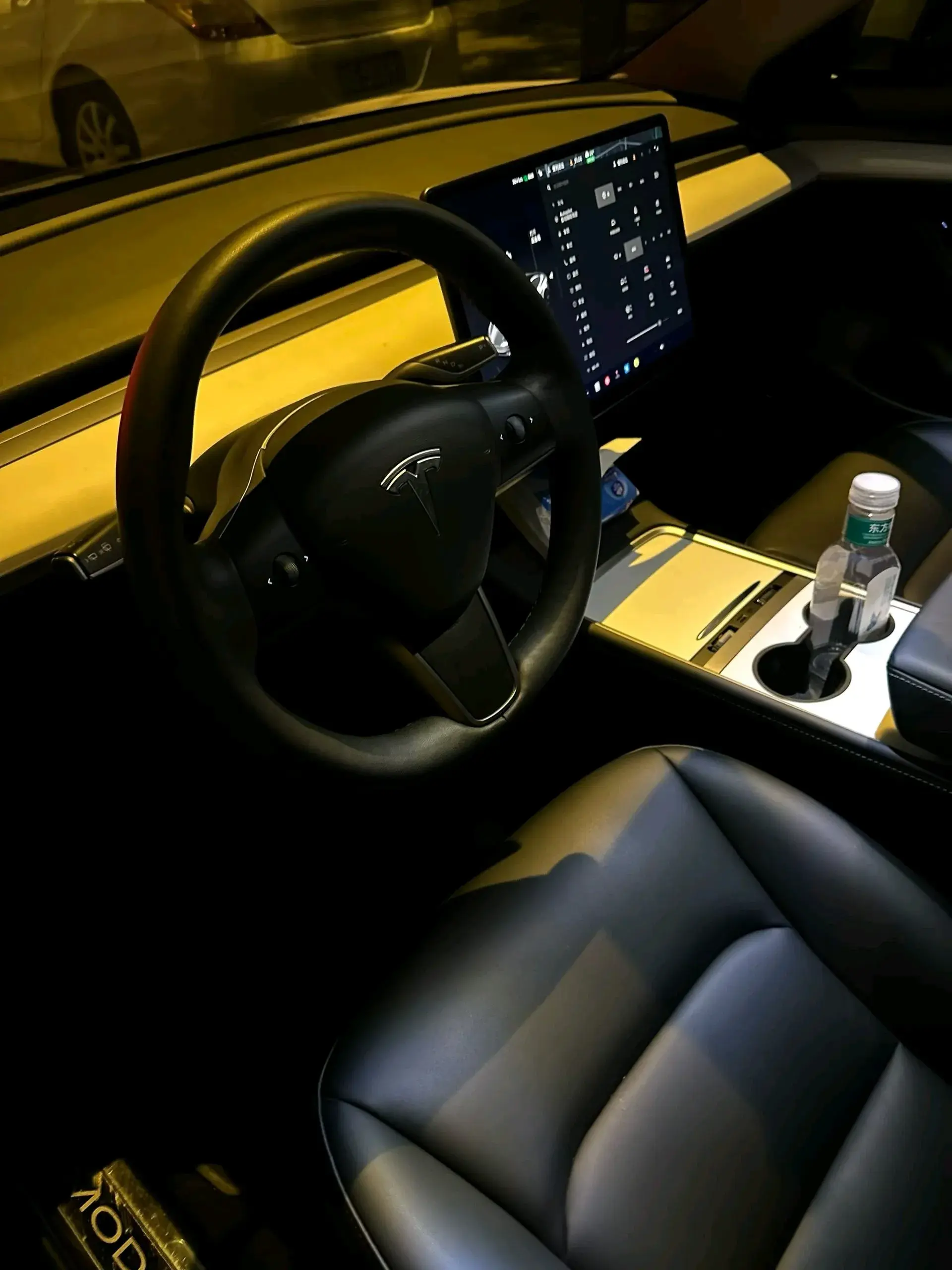 2022 TESLA MODEL thumbnail 2