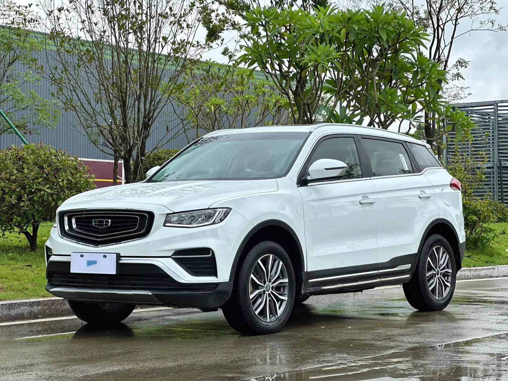 2020 GEELY AZKARRA view 1