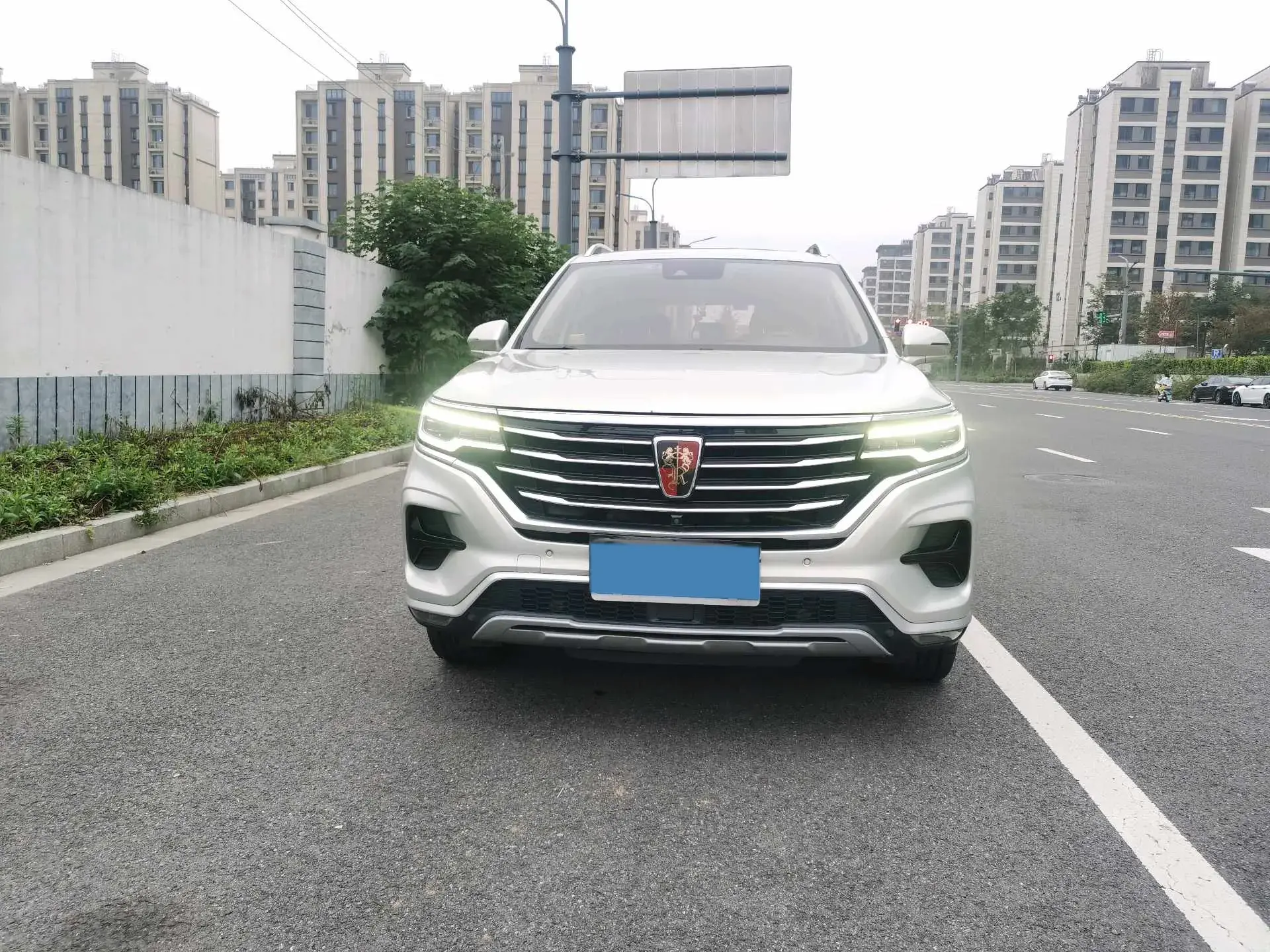 2019 ROEWE RX5 thumbnail 2