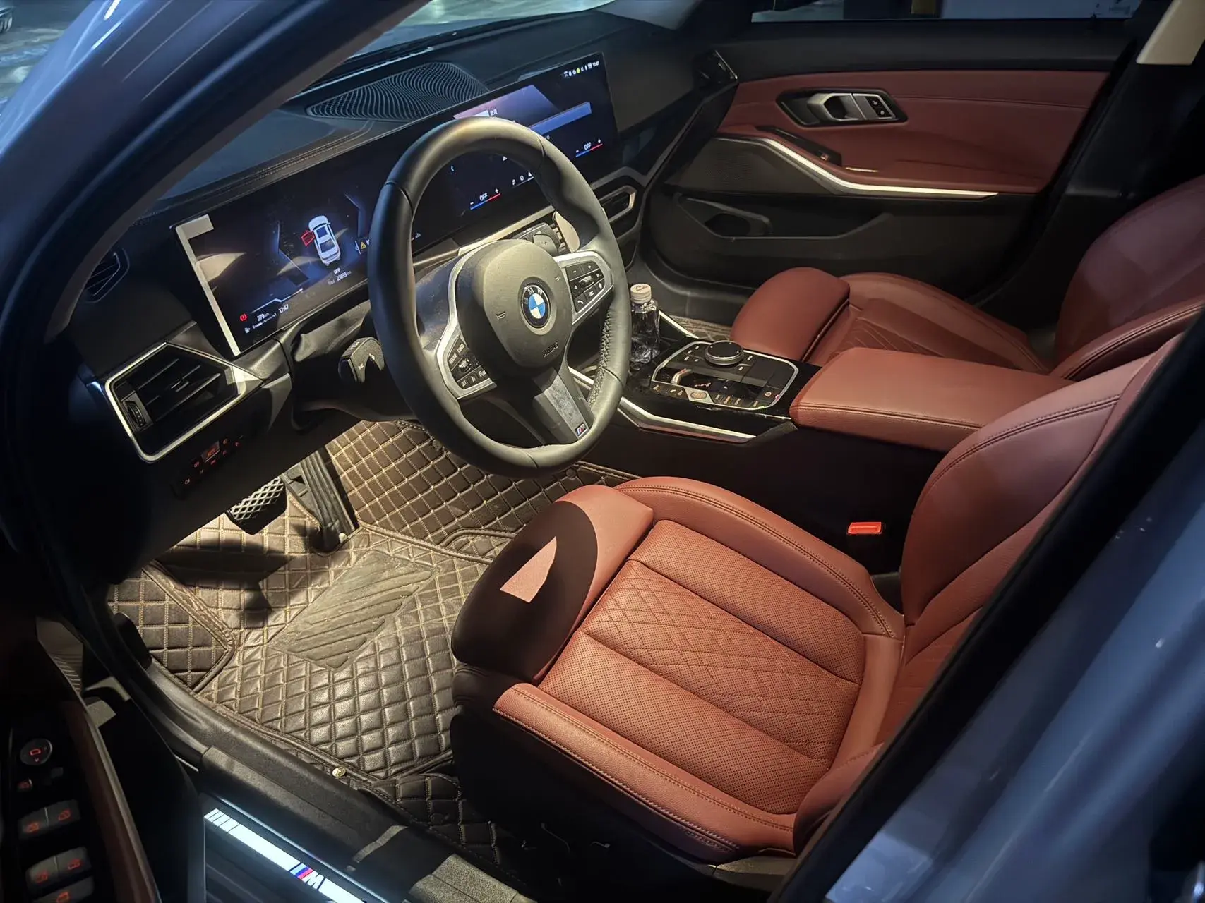 2024 BMW 3 thumbnail 4