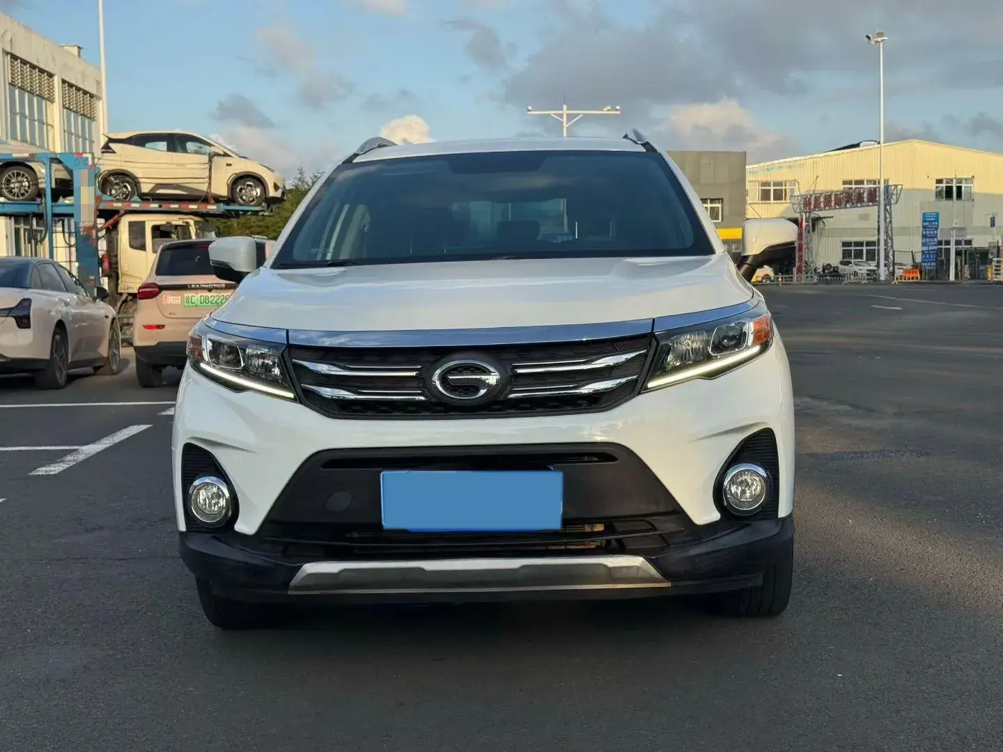 2017 GAC TRUMPCHI thumbnail 3