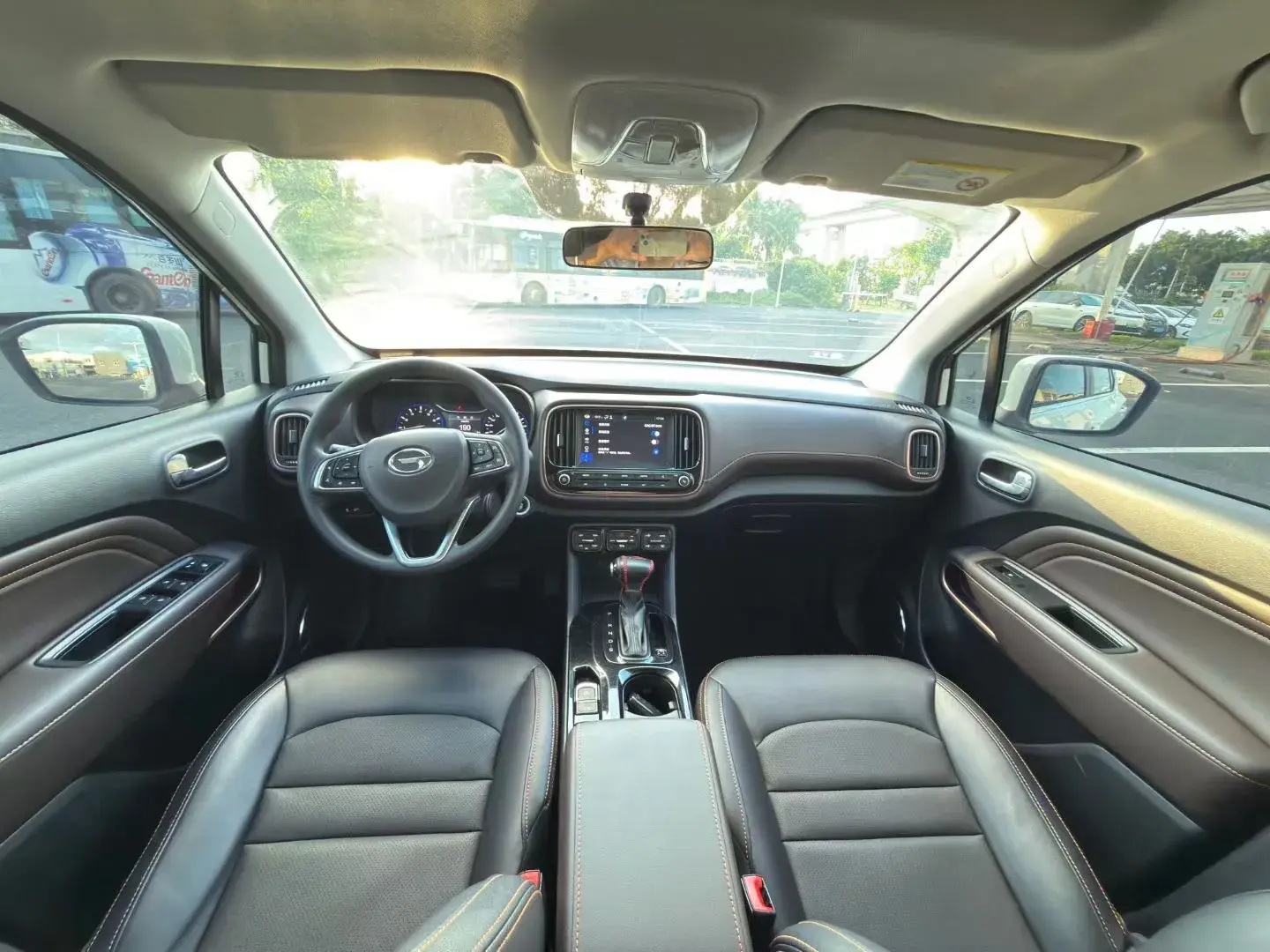 2017 GAC TRUMPCHI thumbnail 4