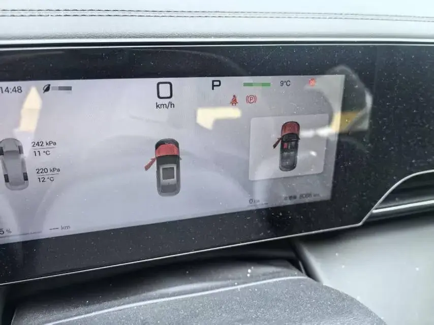 2025 BYD QINL thumbnail 4