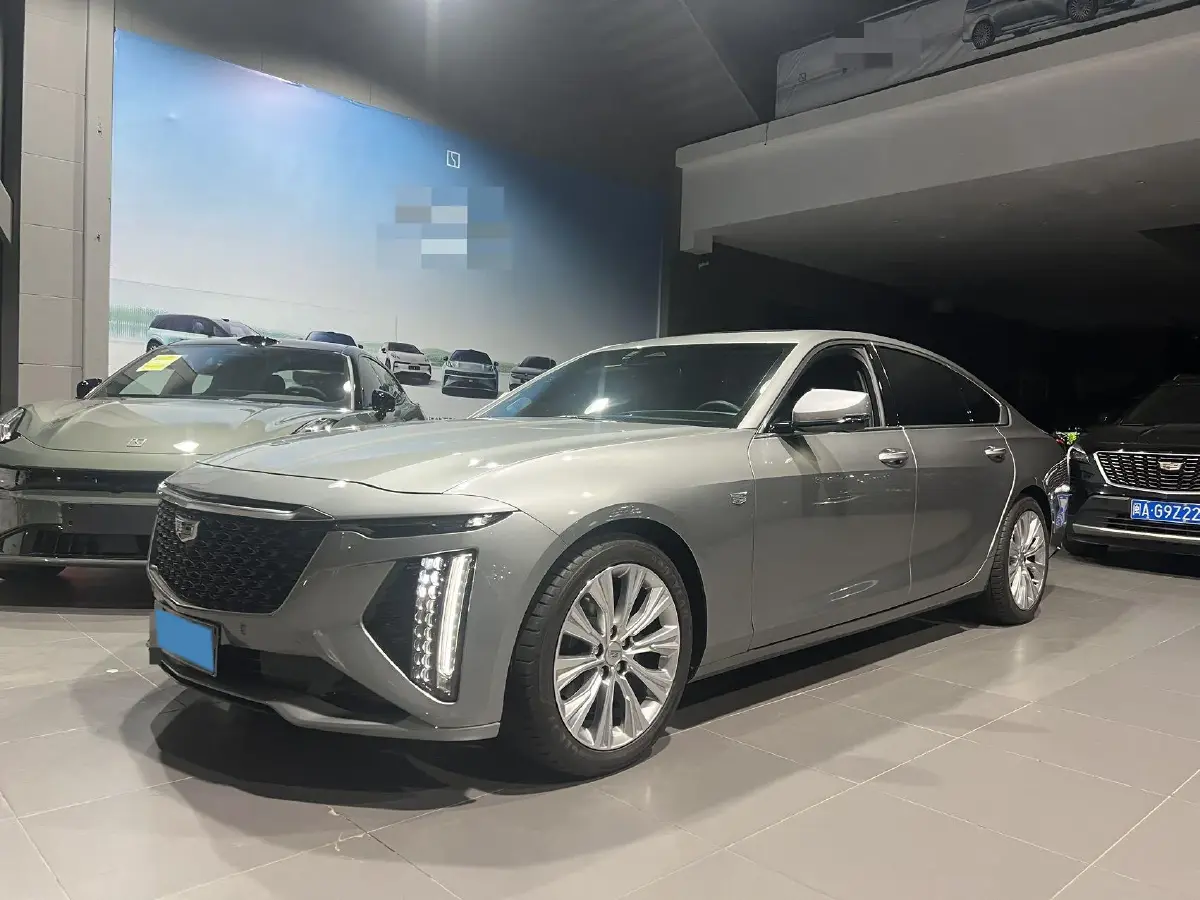 2023 Cadillac CT6 2.0T 237HP L4 10AT