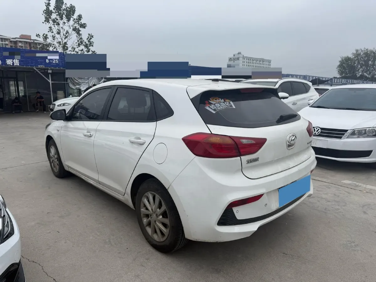 2017 Hyundai Verna RV 1.4L 100HP L4 6AT,autocango,china used car exporter,china ev exporter,chinese used car exporter,chinese used ev exporter