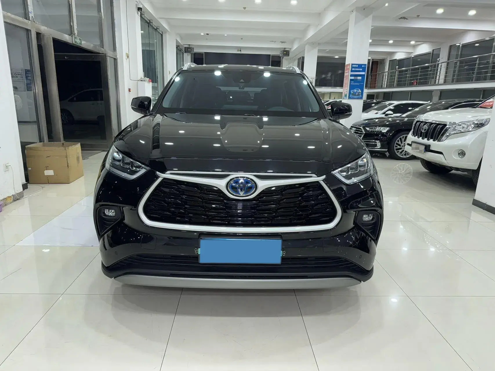 2022 TOYOTA HIGHLANDER thumbnail 2