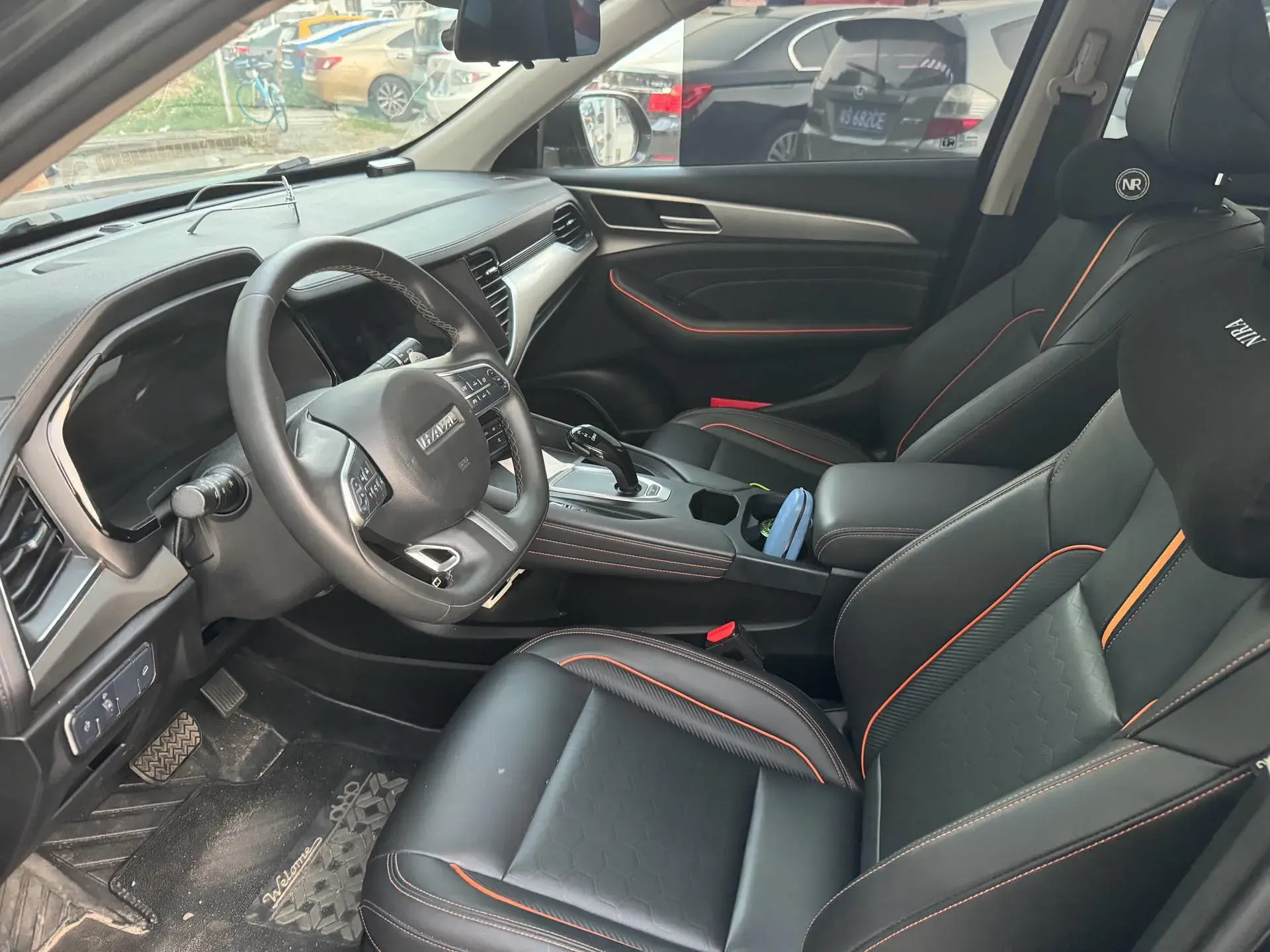 2021 HAVAL F7 thumbnail 4