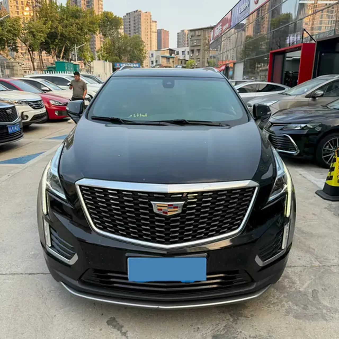2021 CADILLAC XT5 thumbnail 2