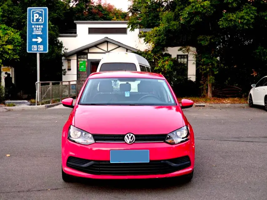 2018 VOLKSWAGEN POLO thumbnail 2