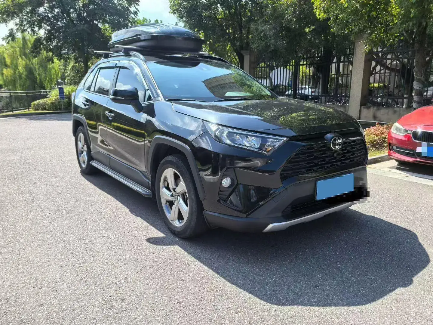 2022 TOYOTA RAV4 thumbnail 2