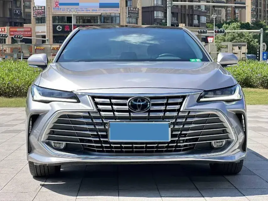 2024 TOYOTA AVALON thumbnail 2