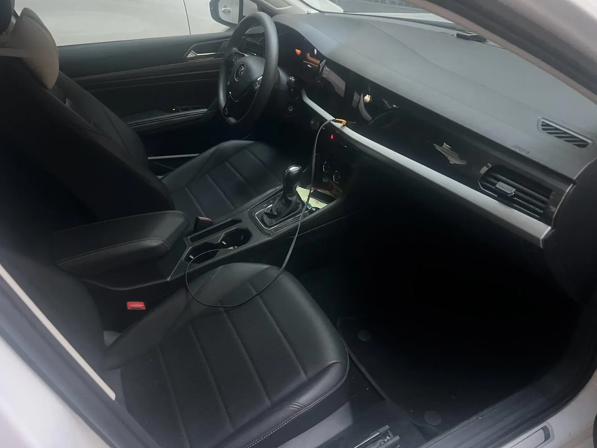 2021 VOLKSWAGEN LAVIDA thumbnail 2