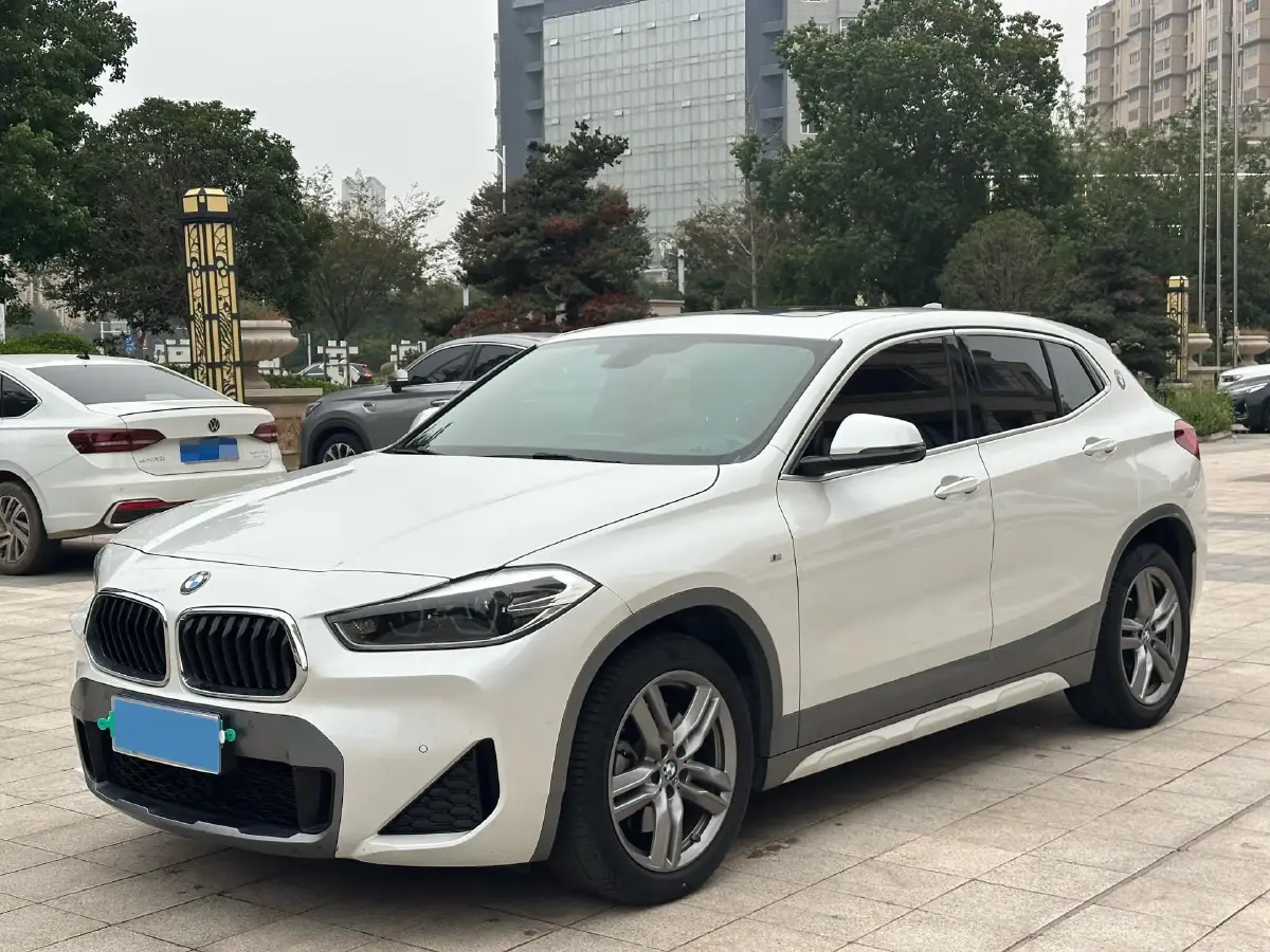 2021 BMW X2 2.0T 192HP L4 7DCT