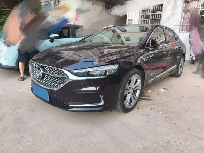 2021 BUICK LARCOSSE view 1