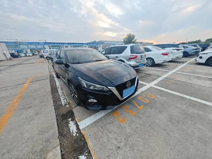 2019 NISSAN TEANA thumbnail 2