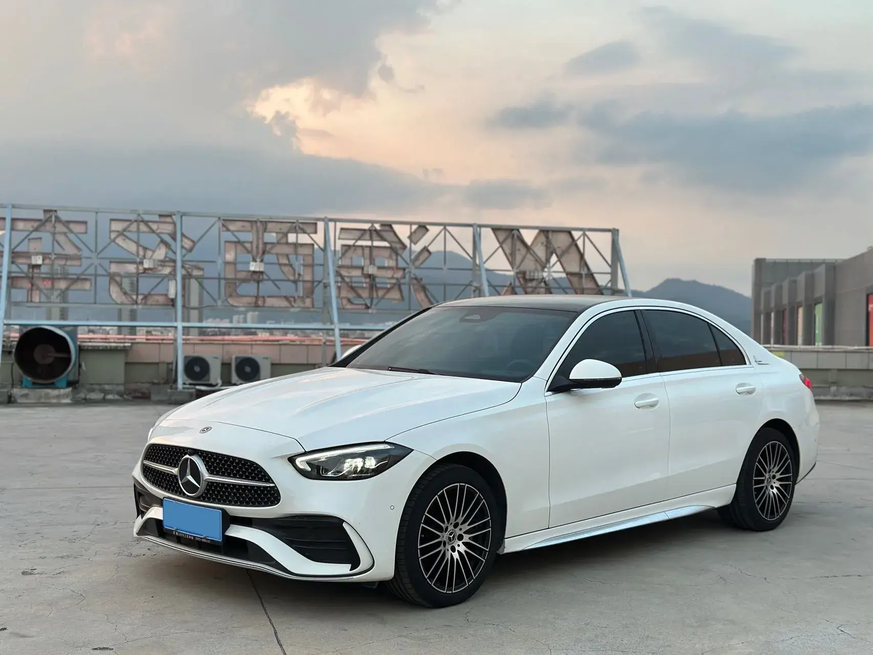 2024 MERCEDES-BENZ C view 1