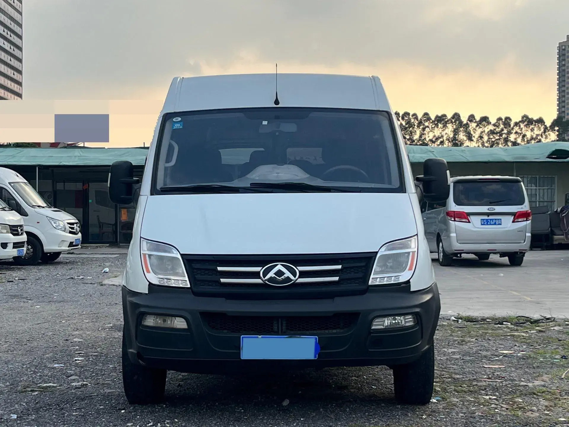 2018 MAXUS XINTU thumbnail 2