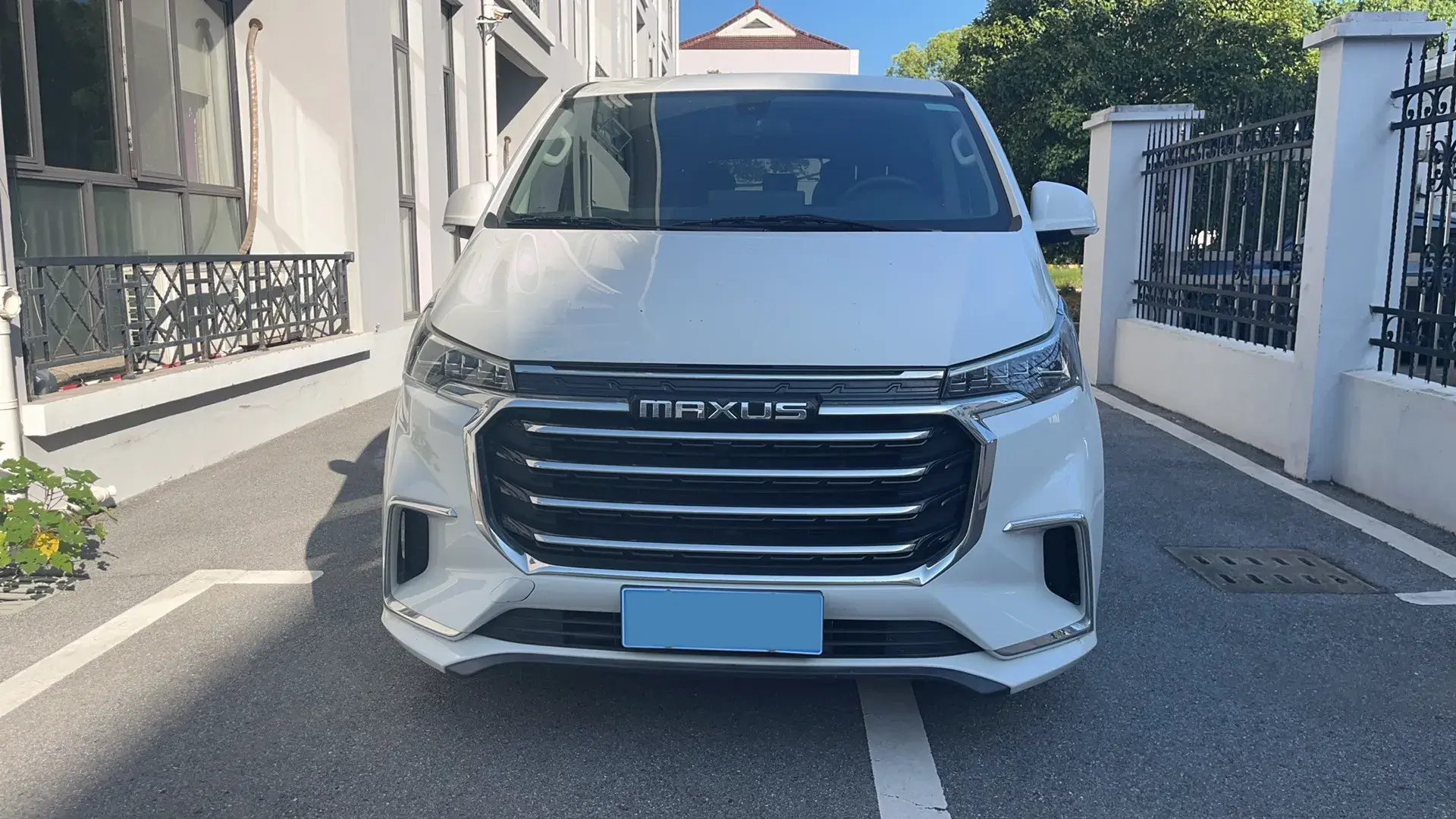 2023 MAXUS G20 thumbnail 2