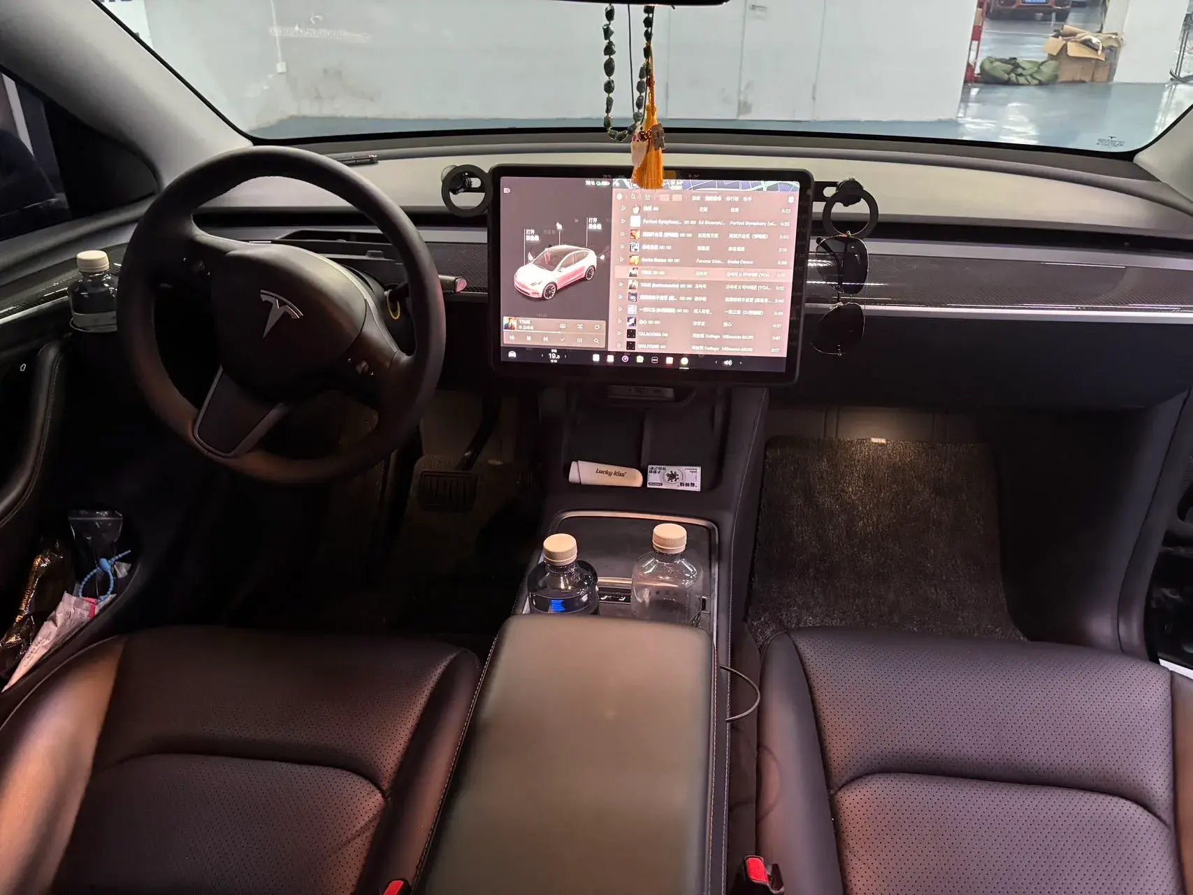 2021 TESLA MODEL thumbnail 2