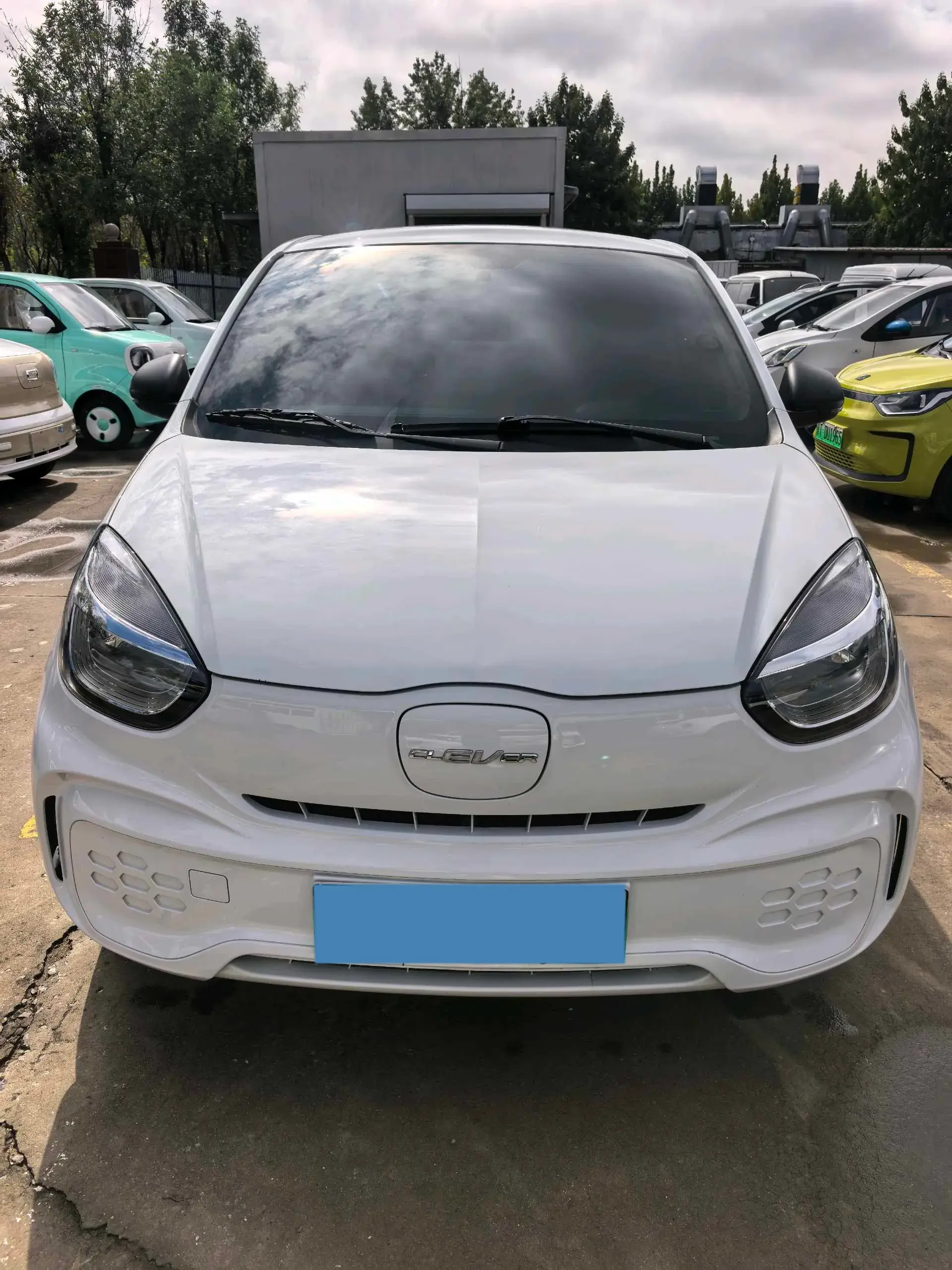 2022 ROEWE CLEVER thumbnail 2