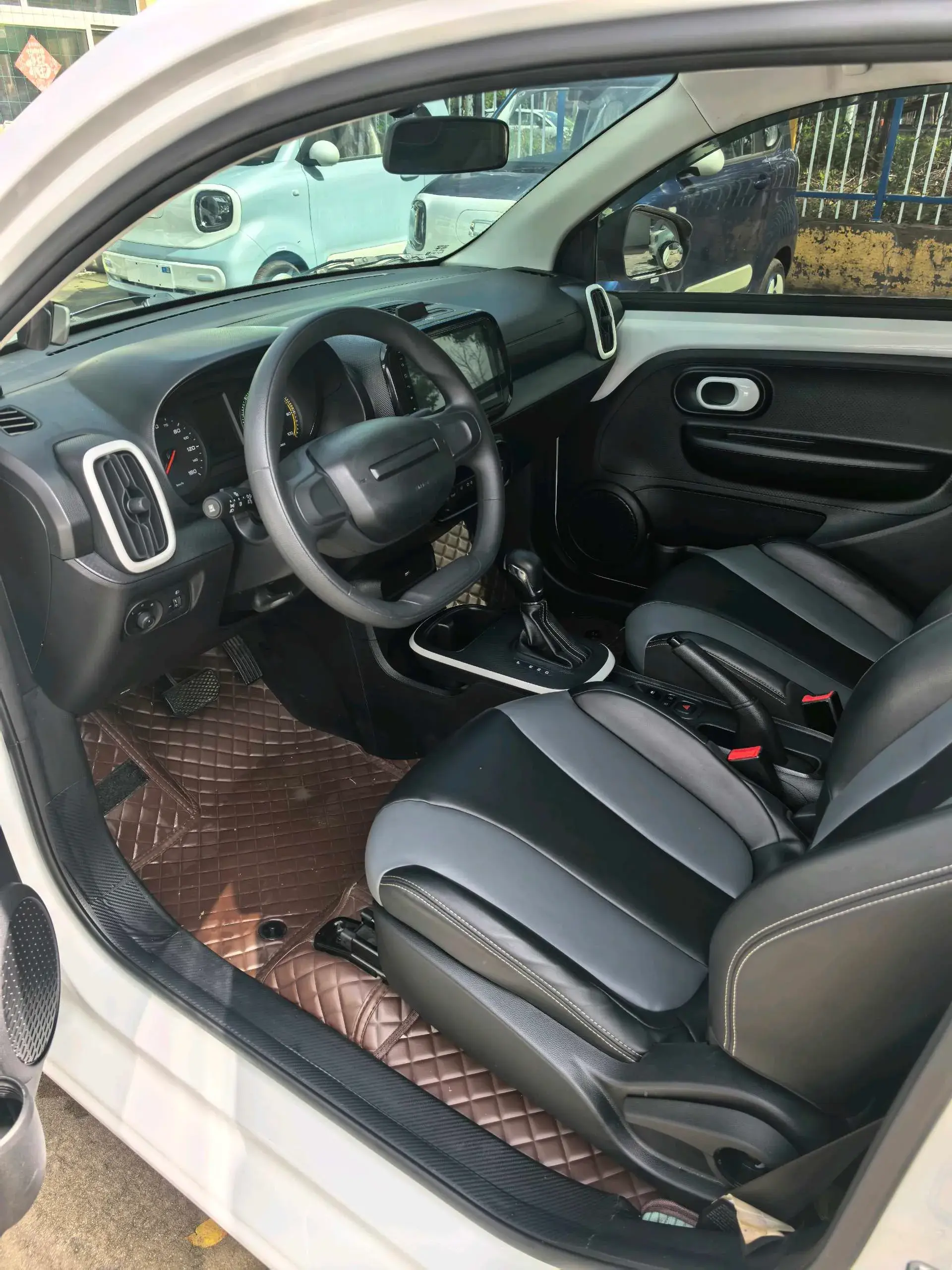 2022 ROEWE CLEVER thumbnail 4