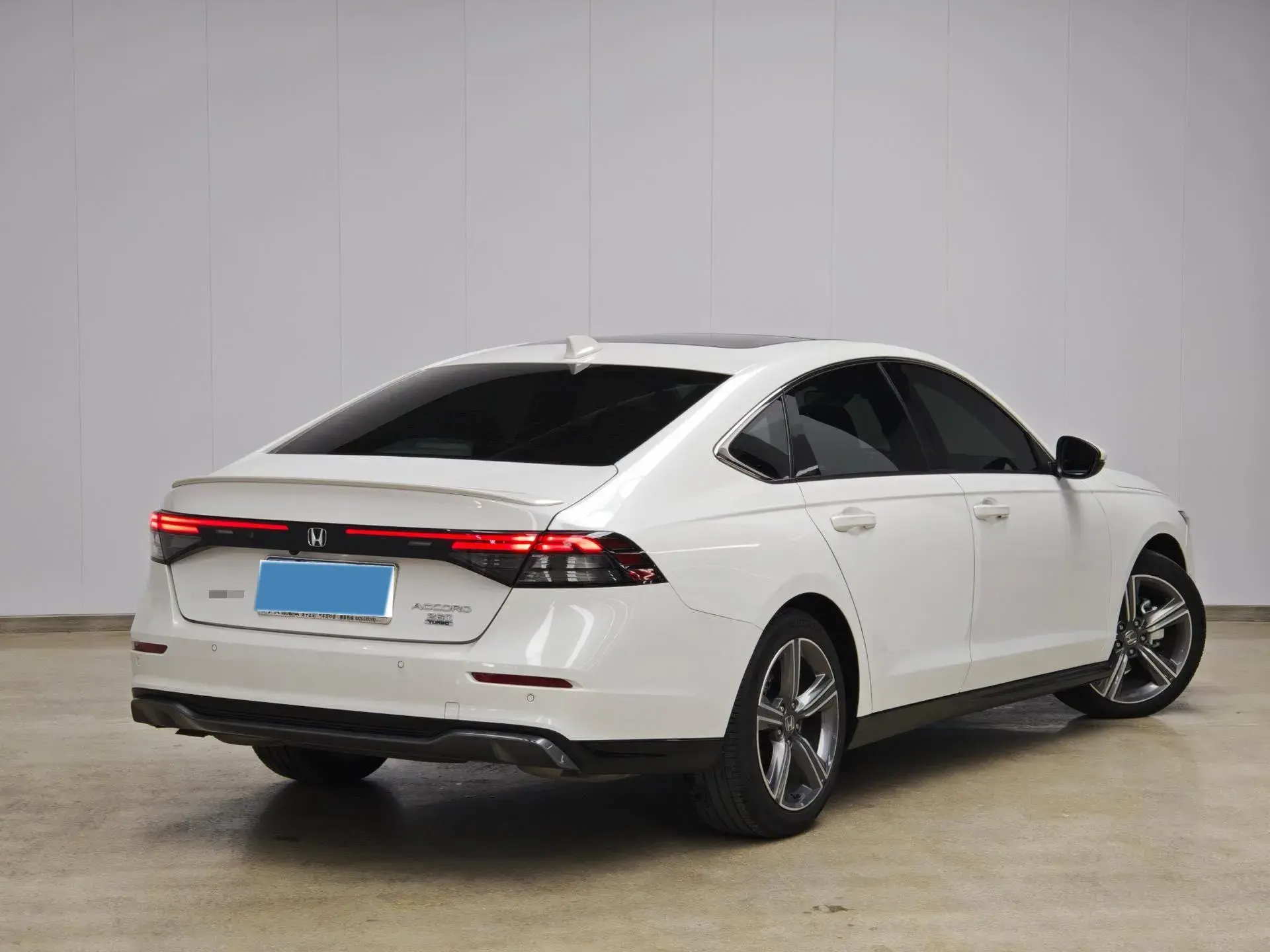 2023 HONDA ACCORD thumbnail 4