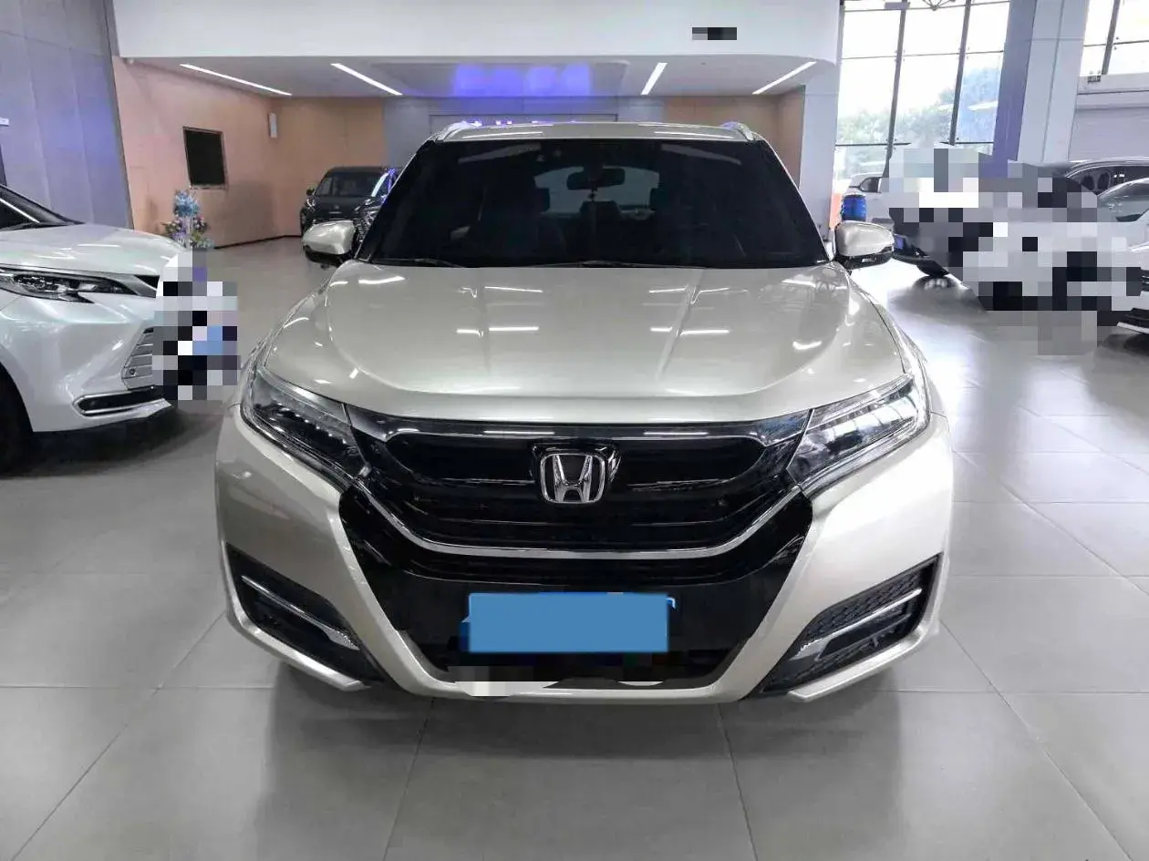 2017 HONDA UR-V thumbnail 2