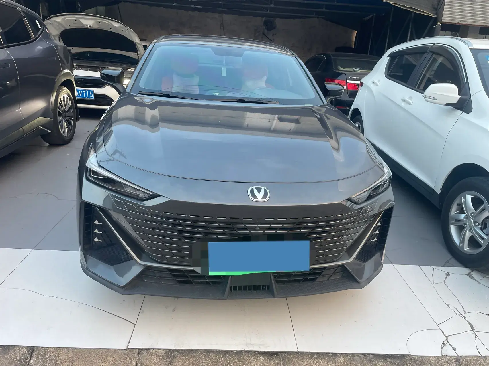 2023 CHANGAN UNI-V thumbnail 2