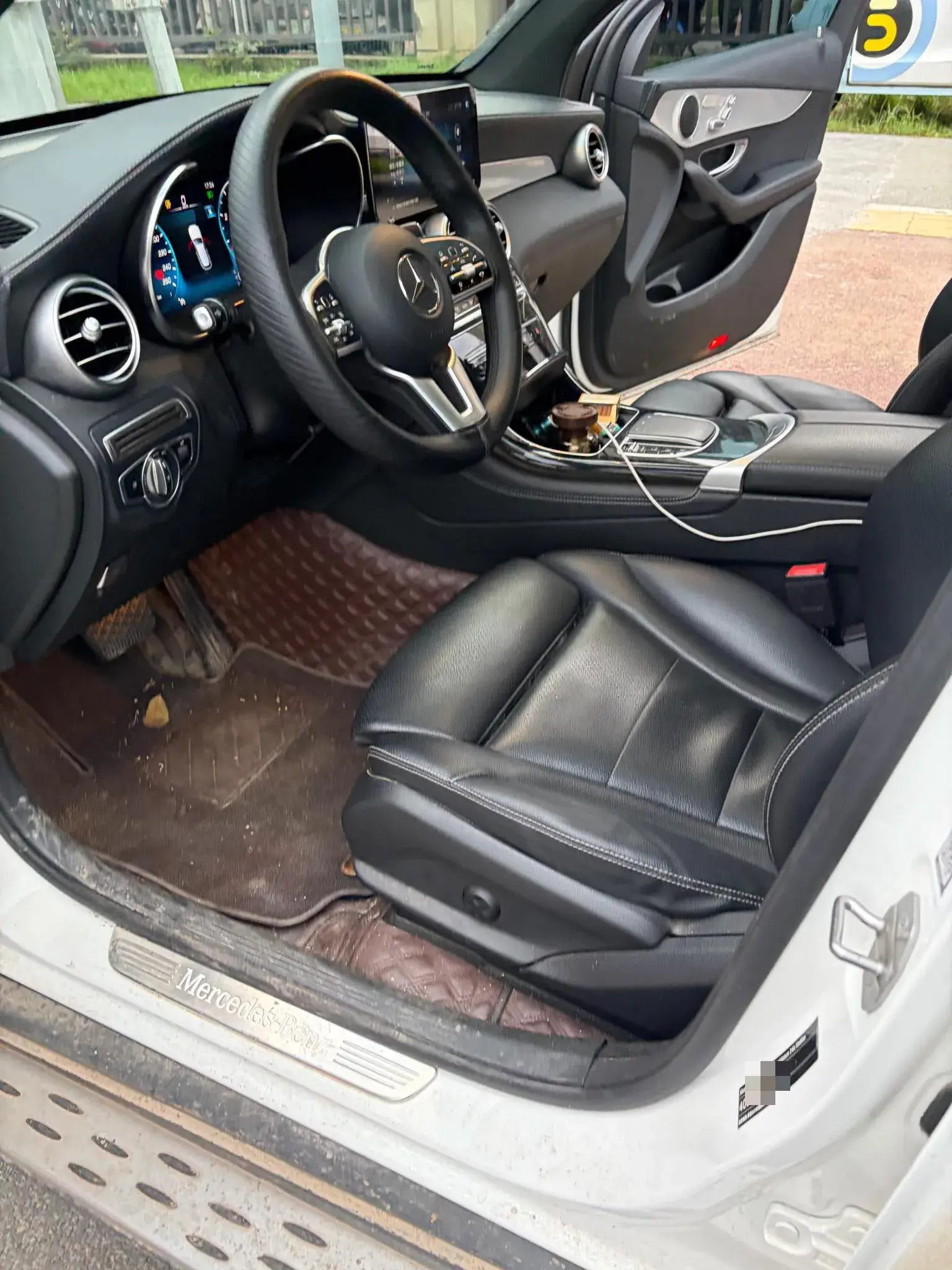 2022 MERCEDES-BENZ GLC thumbnail 4