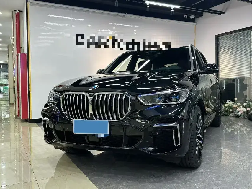 2022 BMW X5 3.0T 333HP L6 8AT