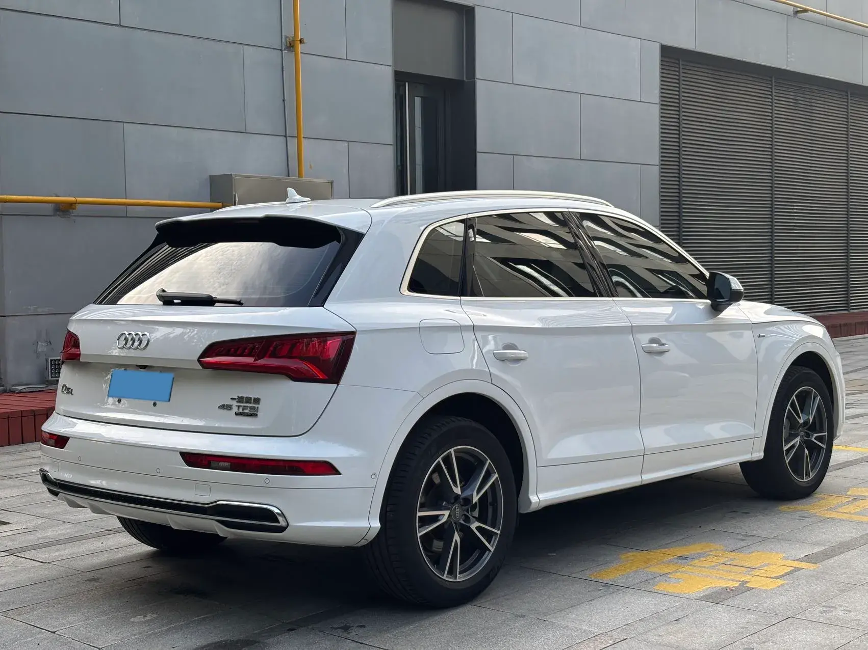 2020 AUDI Q5L thumbnail 3