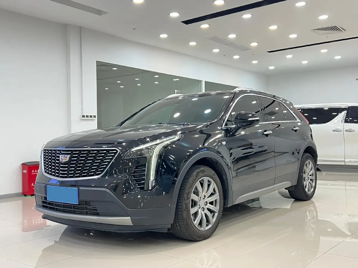 2021 Cadillac XT4 2.0T 237HP L4 9AT