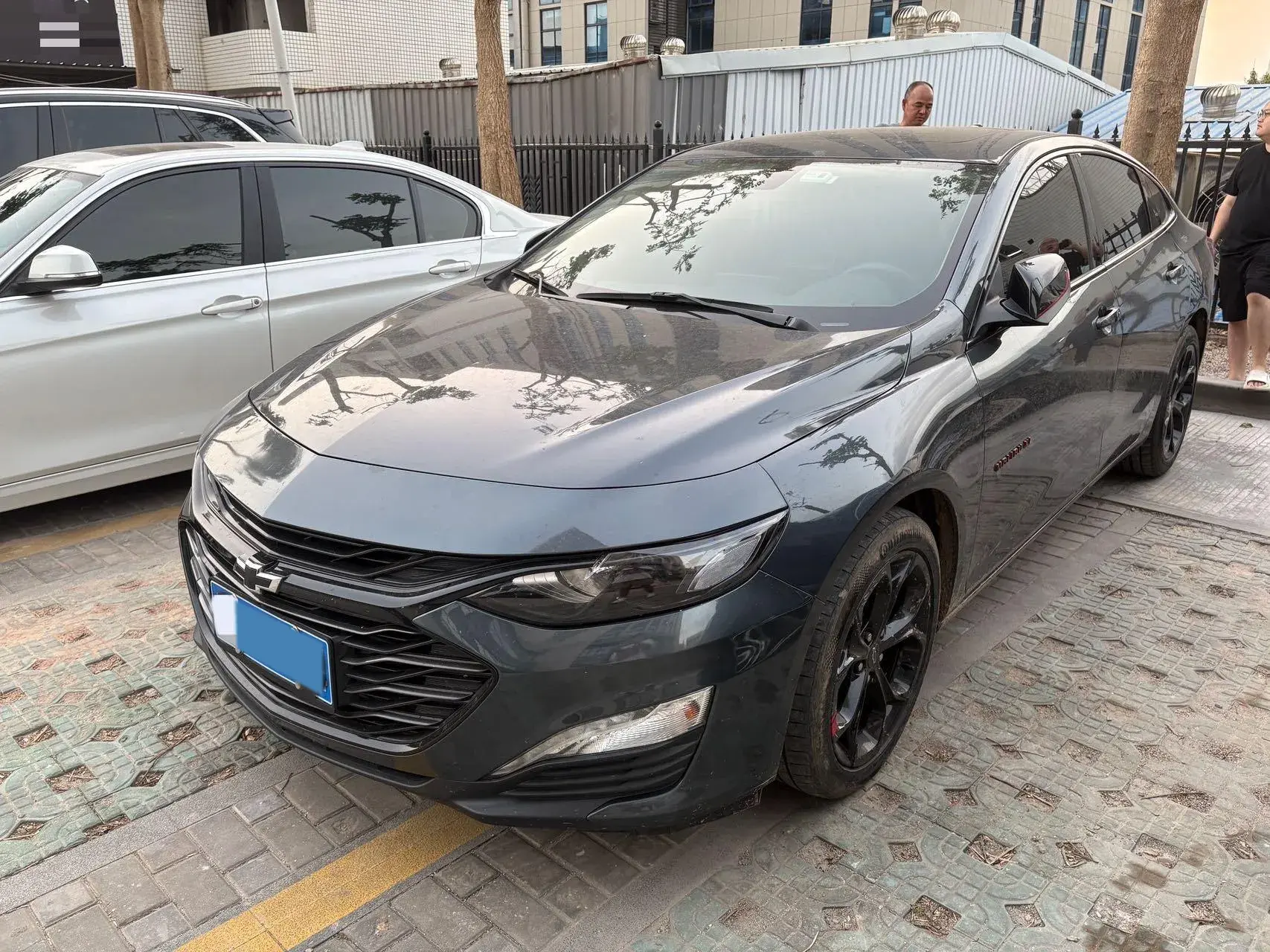 2021 CHEVROLET MALIBU view 1