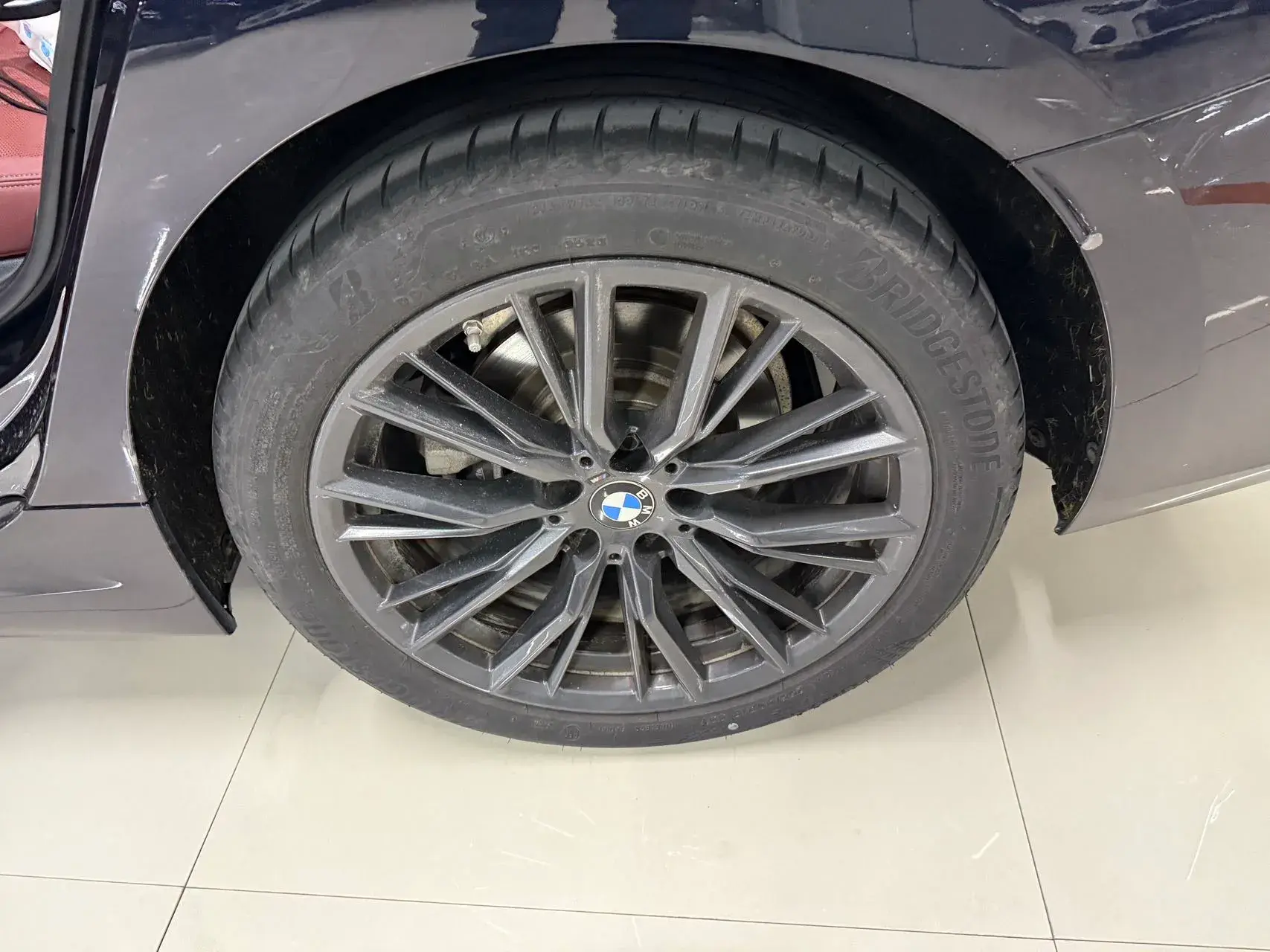 2023 BMW 3 thumbnail 4