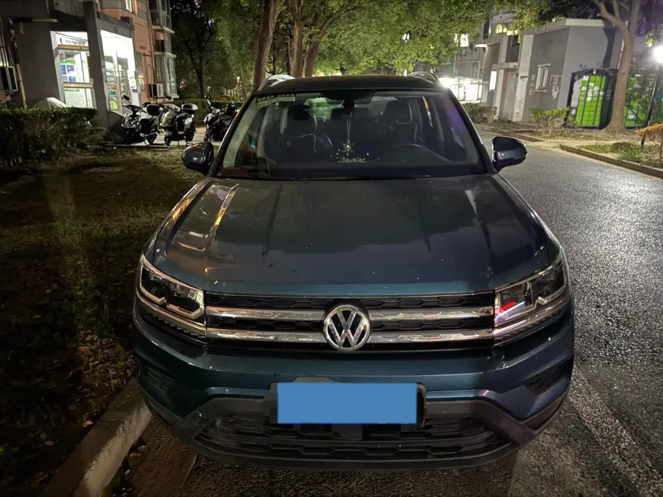 2021 VOLKSWAGEN THARU thumbnail 2